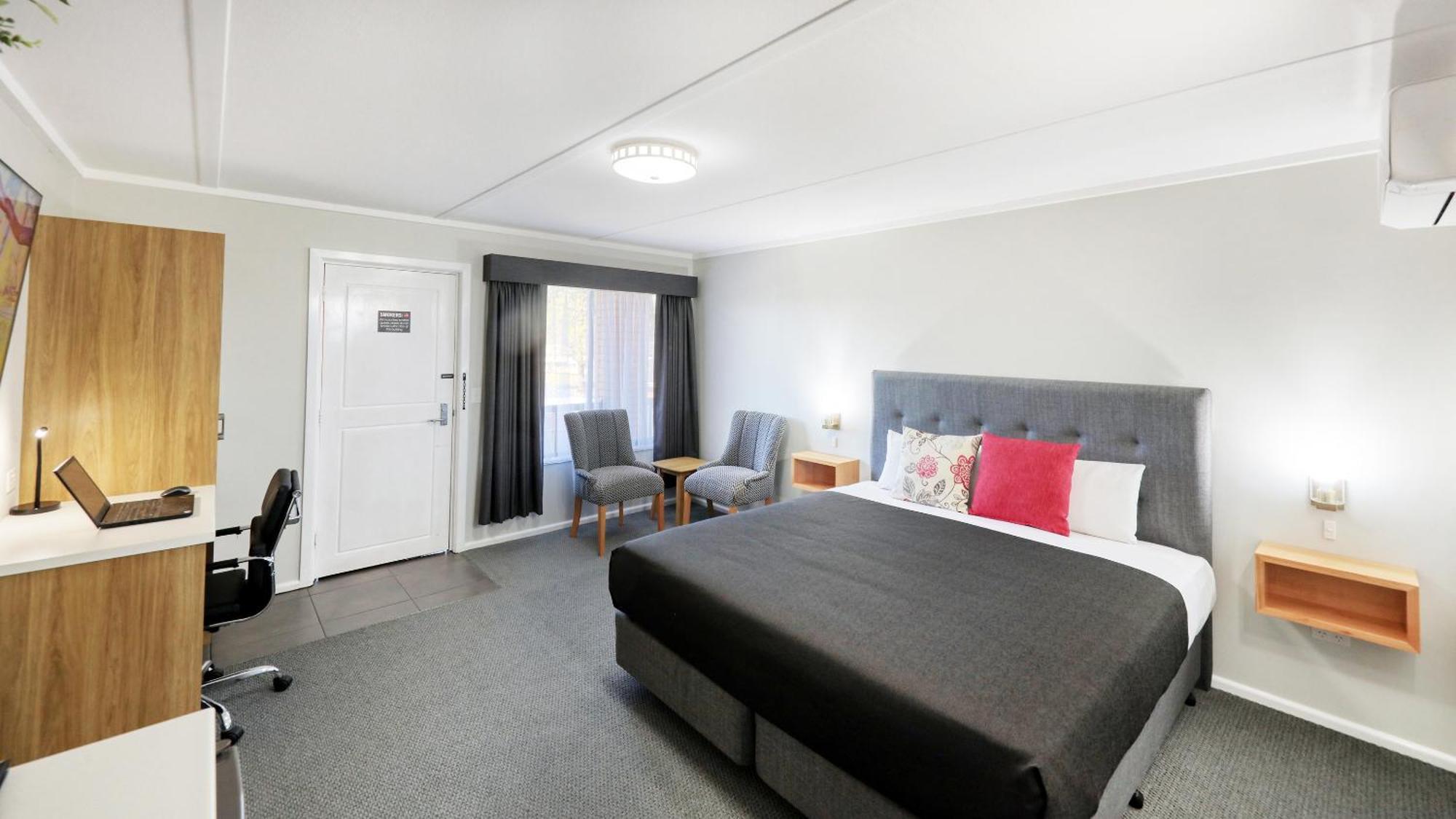 Deniliquin Motel מראה חיצוני תמונה