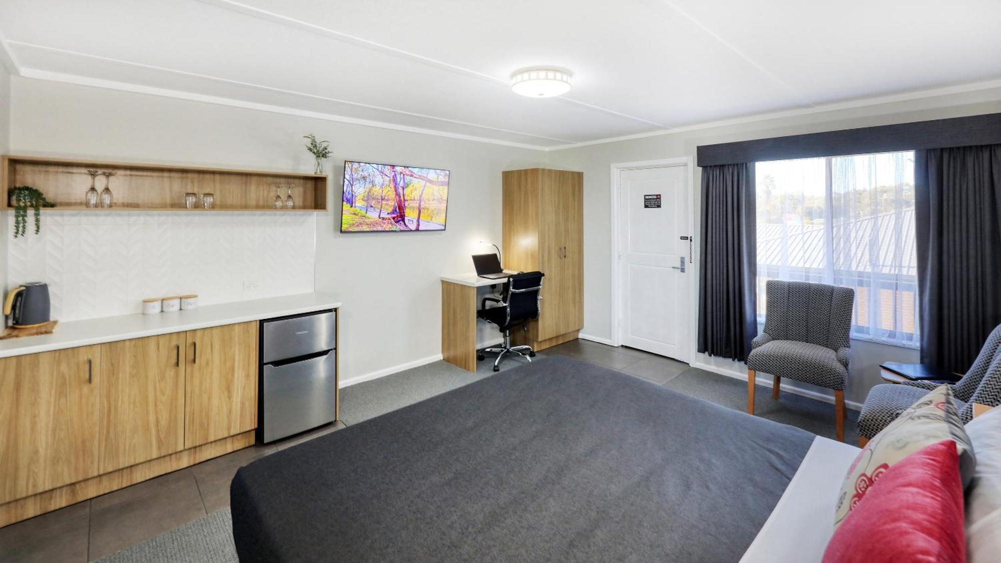 Deniliquin Motel מראה חיצוני תמונה