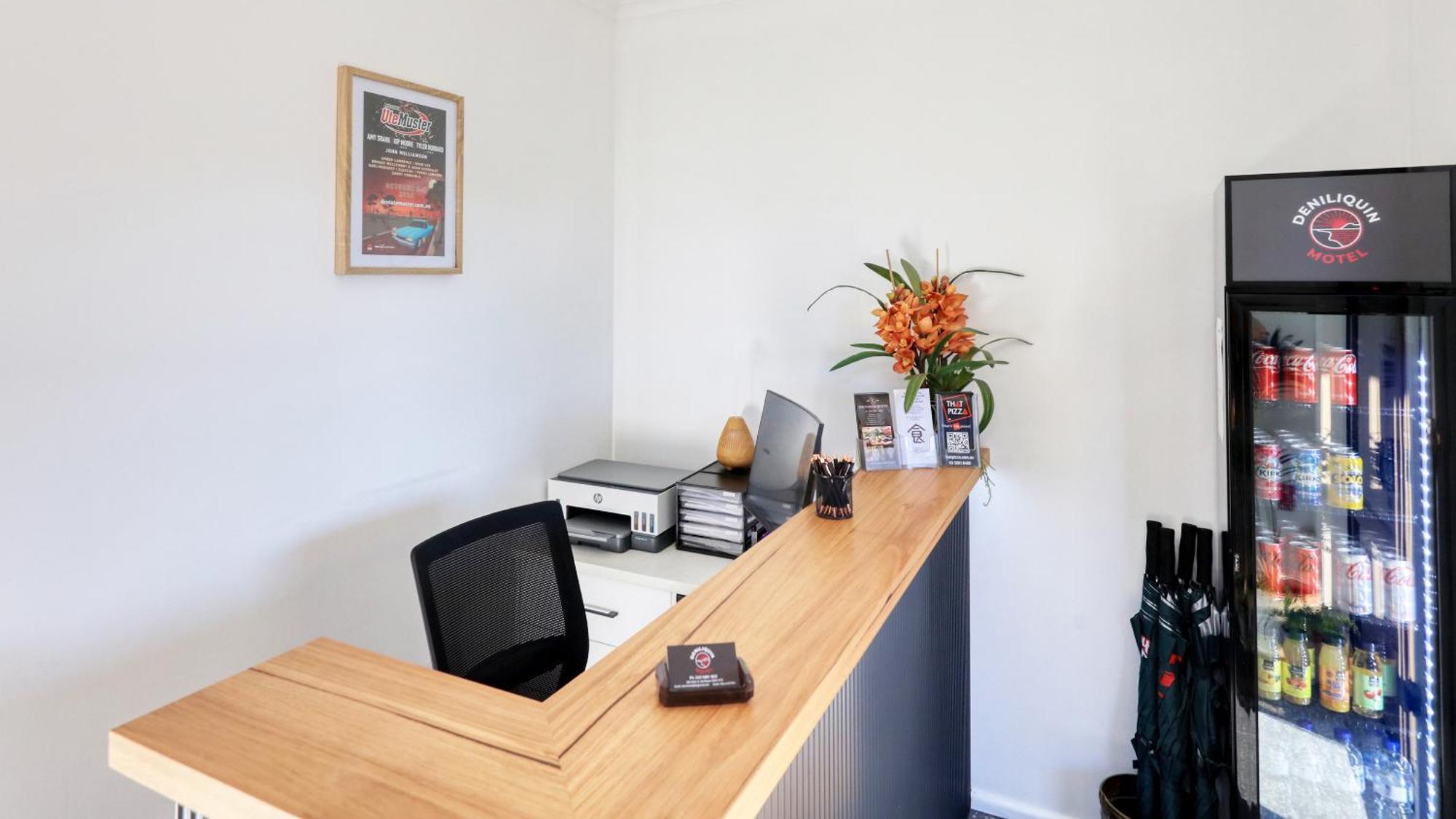 Deniliquin Motel מראה חיצוני תמונה