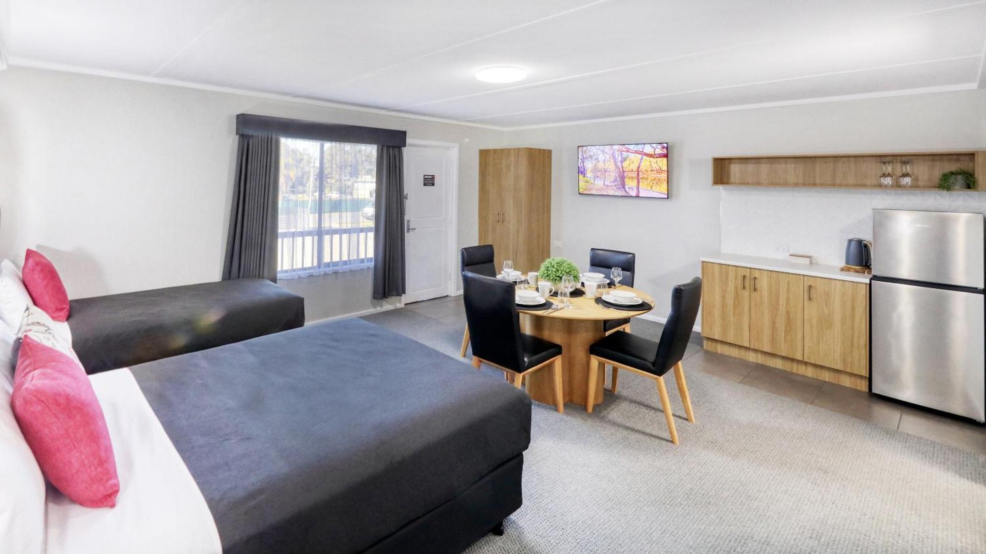 Deniliquin Motel מראה חיצוני תמונה